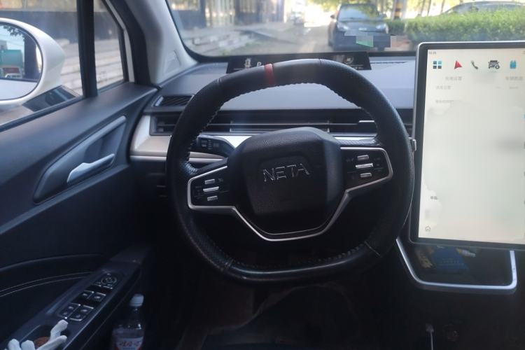 Used NETA V 2021 Long-Range Entertainment Edition Upgrade Model
