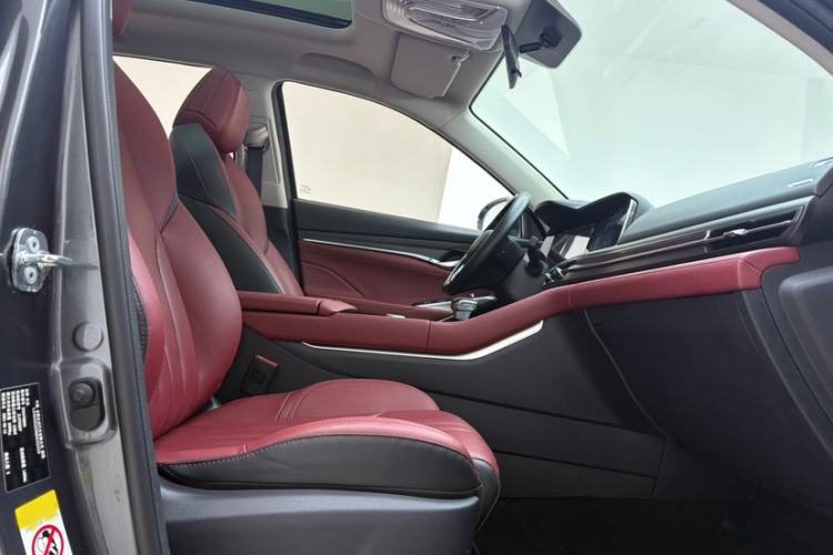 Used CHANGAN CS75 PLUS 2021 1.5T Automatic Prestige Model
