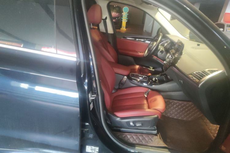 Used BMW iX3 2022 Updated Leading Version
