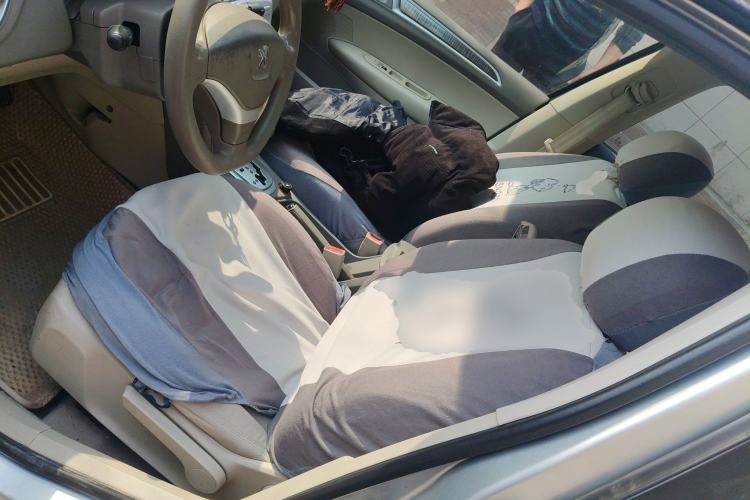 Used Peugeot 308 2012 1.6L Automatic Fashion Edition
