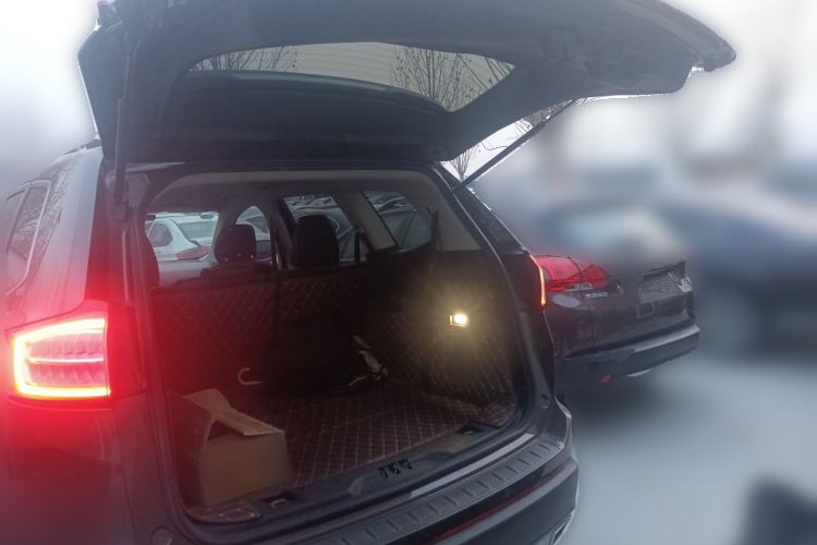 Used Ford Edge 2016 EcoBoost 245 Two-Wheel-Drive Platinum Edition 7-Seater
