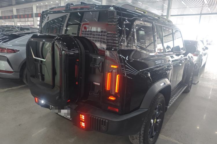 Used JETOUR Traveler 2023 2.0T All-Wheel Drive CrossPRO+
