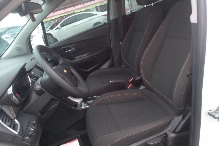 Used Chevrolet Trax 2018 330T Automatic Two-Wheel Drive Elite Model