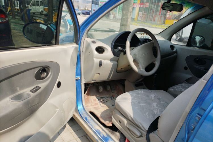 Used Chery QQ3 2012 Fashion Edition 1.0L Manual Champion Version