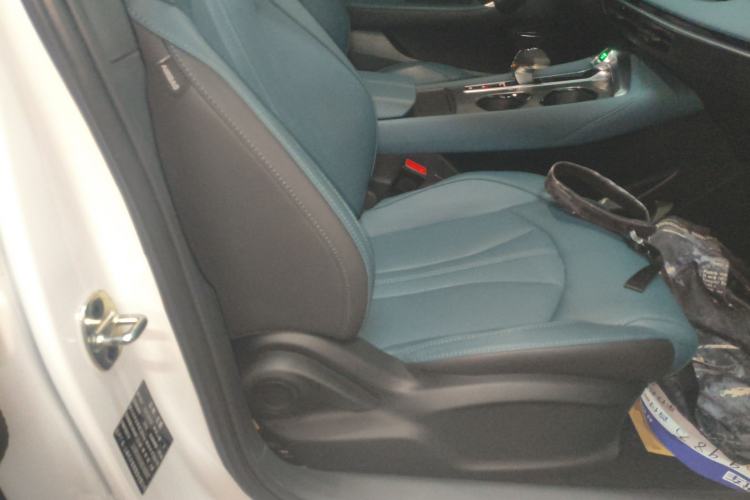 Used MG 7 2023 1.5T DCT Luxurious Supreme Edition