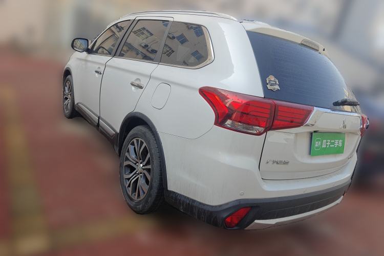 Used Mitsubishi Outlander 2016 2.4L 4x4 Elite Edition 5 Seats