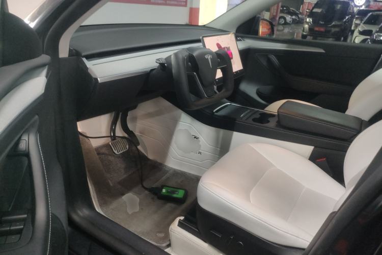 Used Tesla Model Y 2024 Rear-Wheel-Drive Version