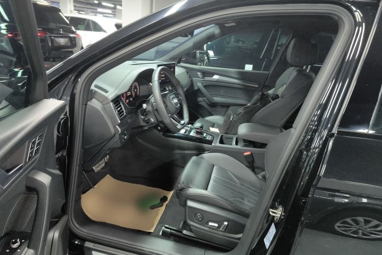 Used Audi Q5L 2024 45 TFSI Luxury Dynamic Model
