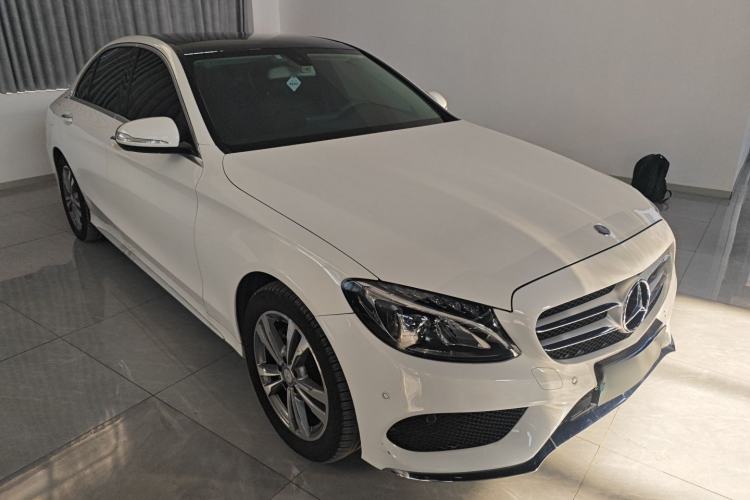 Used Mercedes-Benz C-Class 2017 C 200 L Sport Edition Front Right 45 Deg