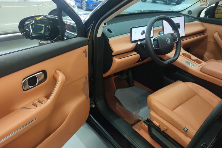 Used Leapmotor C16 2024 Range-Extended 200 Luxury Edition Driver Seat