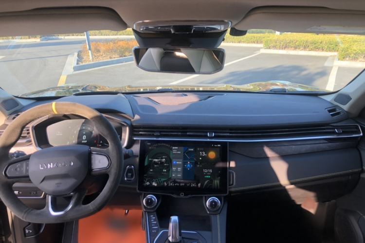 Used Lynk & Co 05 2020 2.0TD Two-Wheel Drive Shine Halo