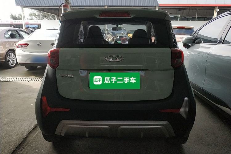 Used Chery Little Ant 2022 Sweet Pink Edition Half-Sugar Version Lithium Iron Phosphate 29.2 kWh 30 kW 301 km