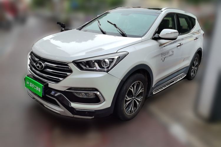 Used Hyundai Santa Fe 2017 2.0T Automatic All-Wheel Drive Smart 7-Seater Guazi used car, China used car export, Used car for sale, Used  cars, Cheapest cars for sale