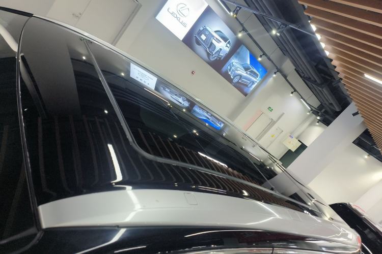 Used Toyota Highlander 2018 2.0T Four-Wheel Drive Luxury Edition 7 Seats China V Emission Standard
