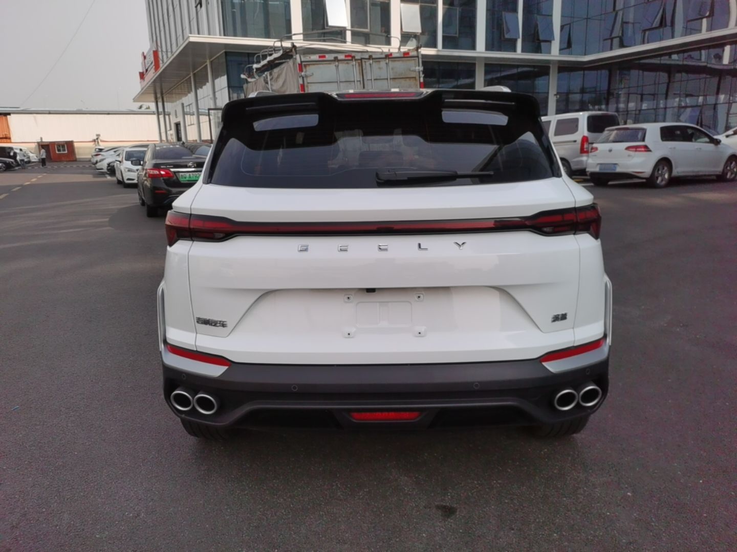 Geely Auto Coolray 2025 Bin Yue L 1.5T DCT Starlight Edition — снимка 5