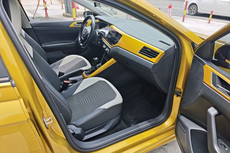 Used Volkswagen Polo 2019 Plus 1.5L Automatic Beats Trendy Cool Edition
