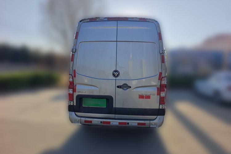 Used Foton Toano 2022 2.0T Manual Jixiang Van Extended Wheelbase Mid-Roof Design Rear Single Tire 3-Seater Configuration 4F20TC3
