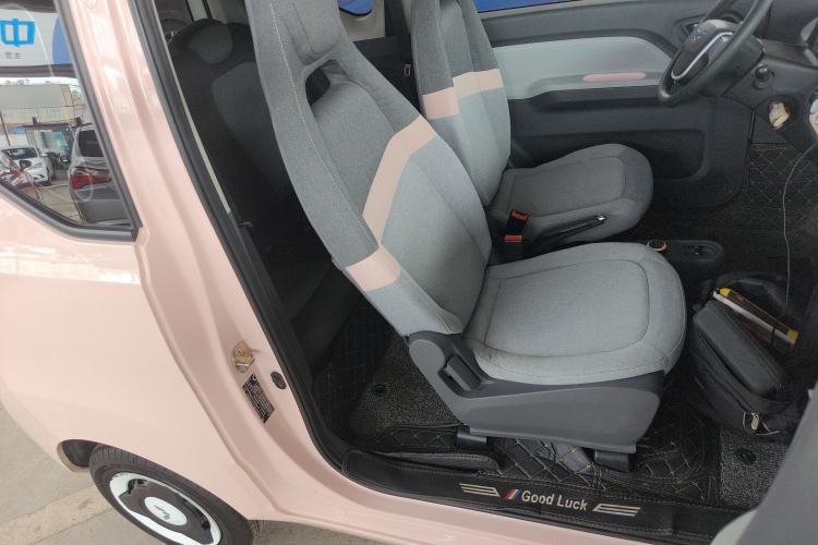 Used Wuling Hongguang MINIEV 2021 Macaron Premium Model – Lithium-NMC
