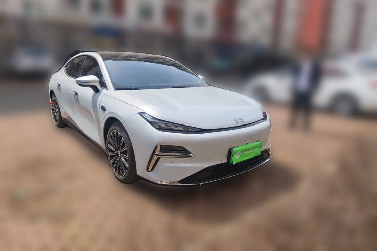 Used Geely Galaxy 8 2025 130km EM-P Exploration Edition
