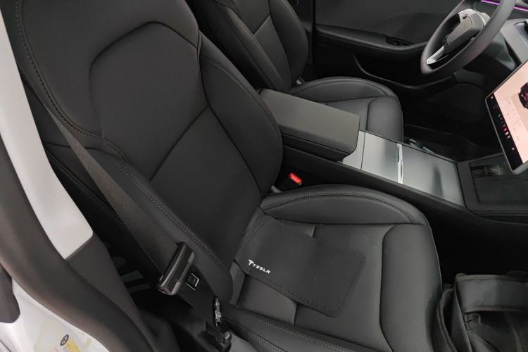 Used Tesla Model 3 2025 Rear-Wheel-Drive Version