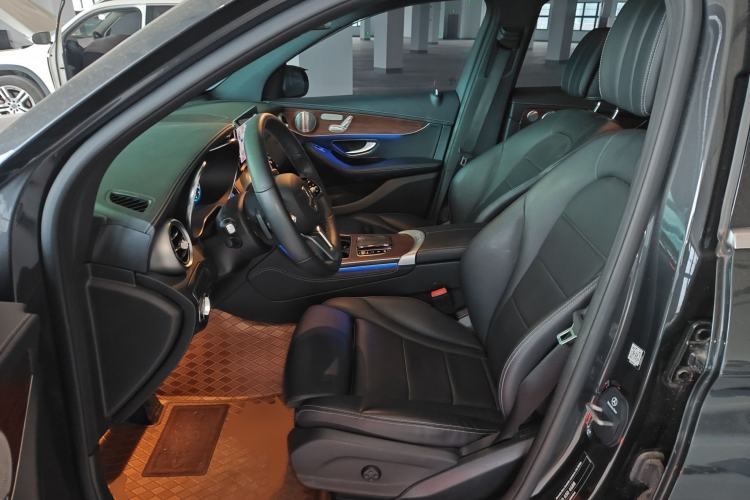 Used Mercedes-Benz GLC 2021 GLC 300 L 4MATIC Dynamic Model Left Front Seat