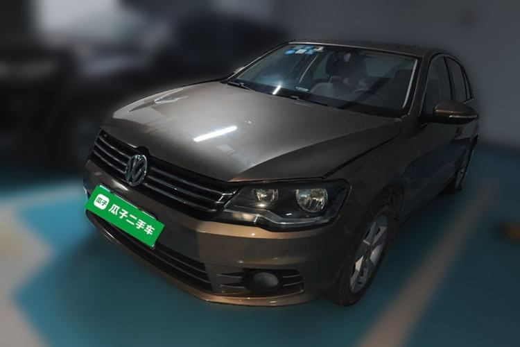 Used Volkswagen Bora 2015 Value Edition 1.6L Automatic Comfort Version