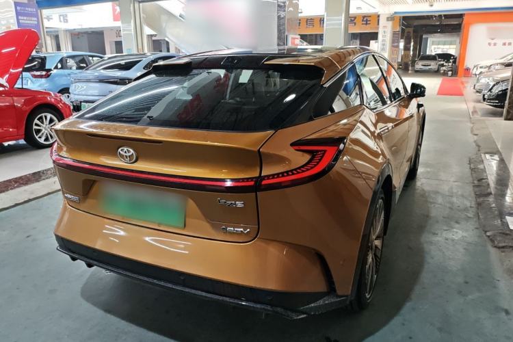 Used Toyota bZ5 2025 Model 550 PRO Smart Driving Edition Rear Right 45 Deg