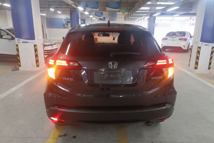Used Honda Vezel 2017 1.8L CVT Front-Wheel Drive Pioneer Edition