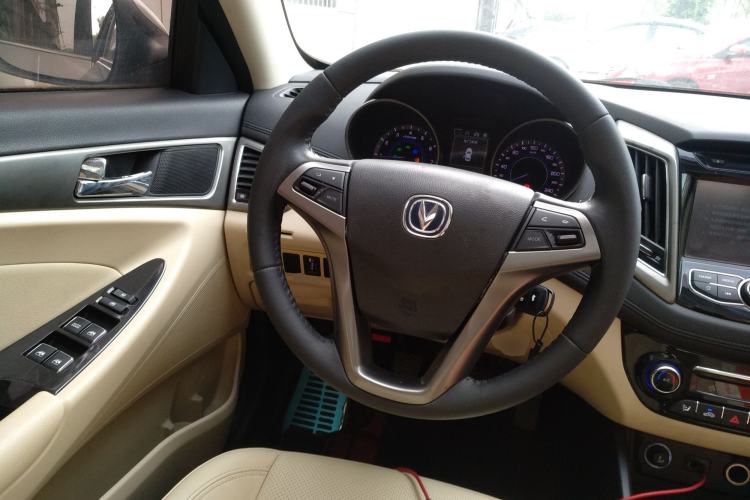 Used CHANGAN Eado 2016 1.6L Manual Fashion Edition Steering Wheel