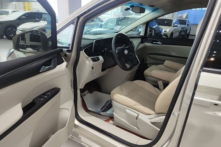 Used Buick GL8 2023 ES Lu Zun Comfort Model