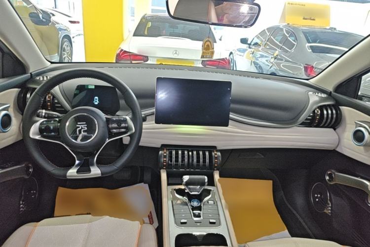 Used BYD Yuan PLUS 2024 Honor Edition 430KM Beyond Model