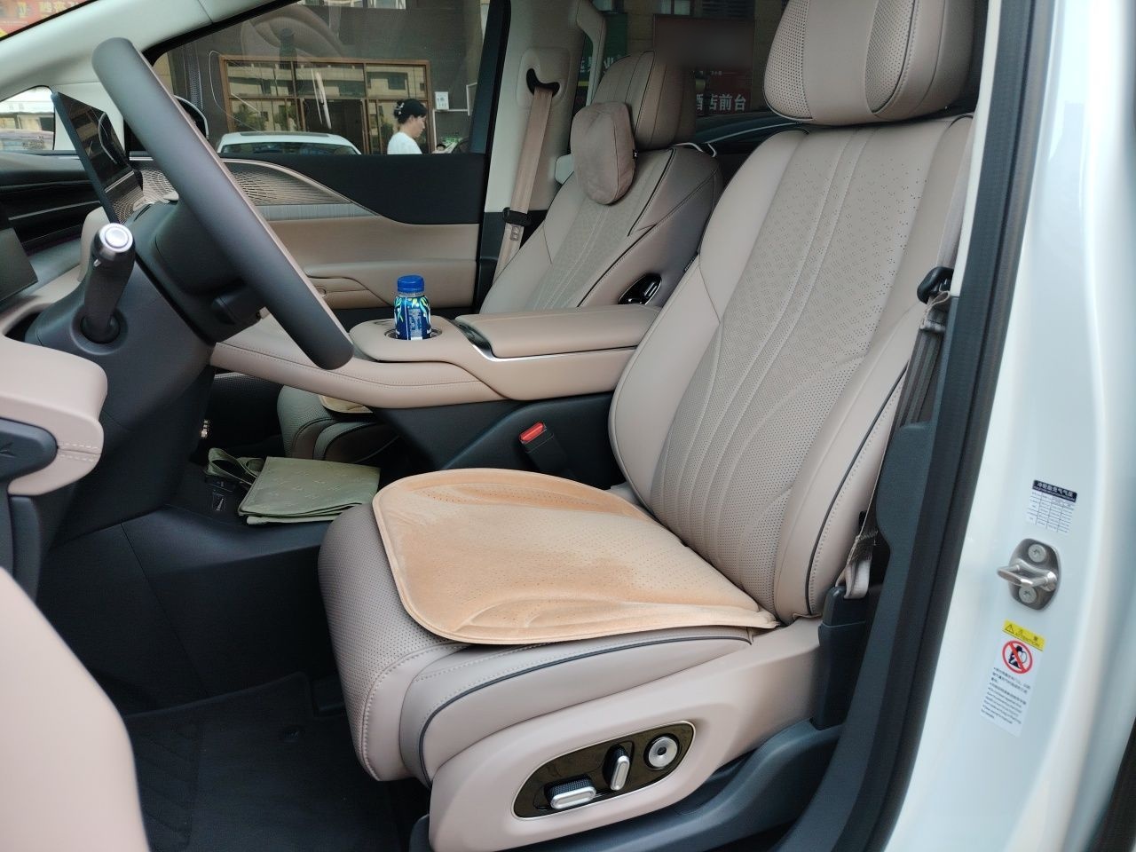 XPeng X9 2026 Model—Range-Extended Version 1602 Max — снимка 15