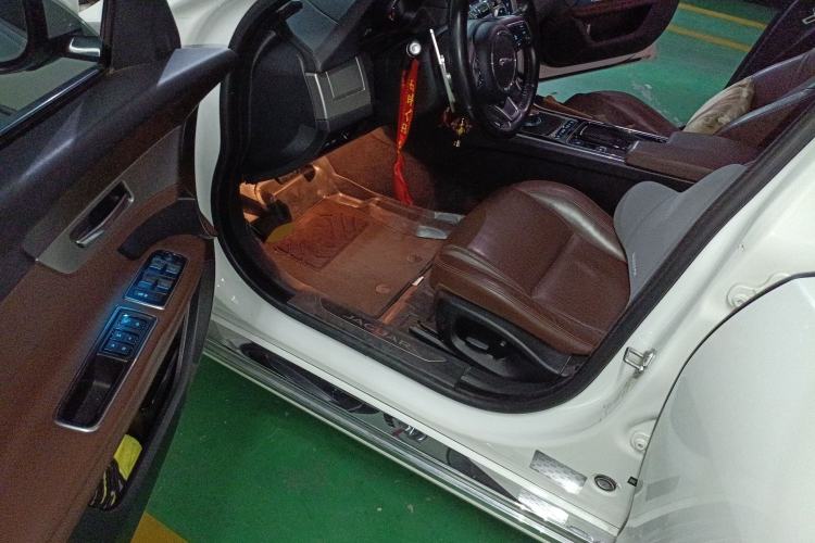 Used Jaguar XFL 2017 XFL 2.0T 200PS Luxury Edition