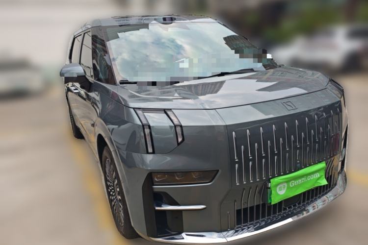 Used Zeekr 009 2024 7-Seater Walk-Through Version Four-Wheel Drive 108 kWh
