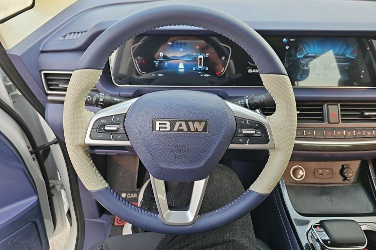 Used BAW Ruisheng Ace M7 2023 2.0L Automatic Long Wheelbase Enjoyment Version 7 Seats
