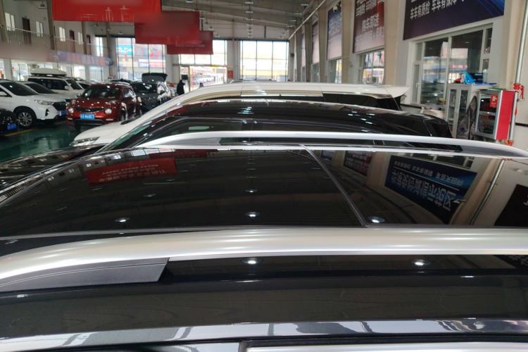 Used Volkswagen Tayron 2022 280TSI Two-Wheel Drive Luxury Smart Connectivity Version