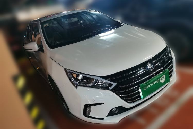 Used BYD Qin New Energy 2018 Qin EV450 Smart Connect Prestige Model
