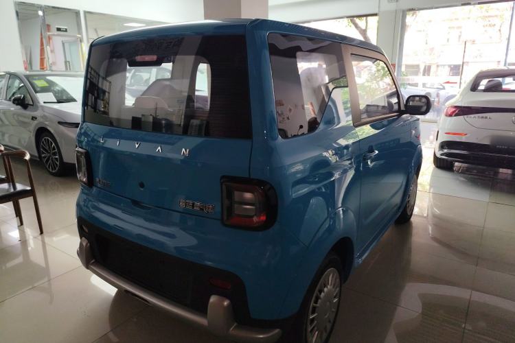 Used Livan Blue Balloon 2025 Model Dynamic Version