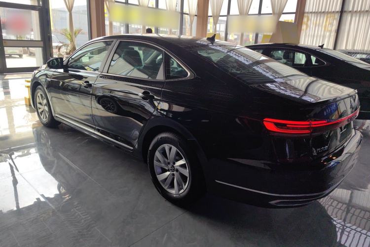 Used Volkswagen Passat New Energy 2025 430 PHEV Hybrid Business Edition Rear Left 45 Deg