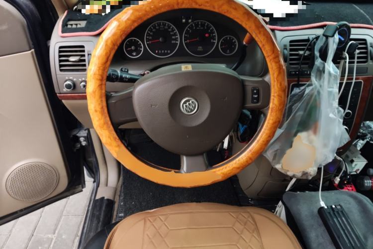 Used Buick GL8 2014 2.4L Classic Edition