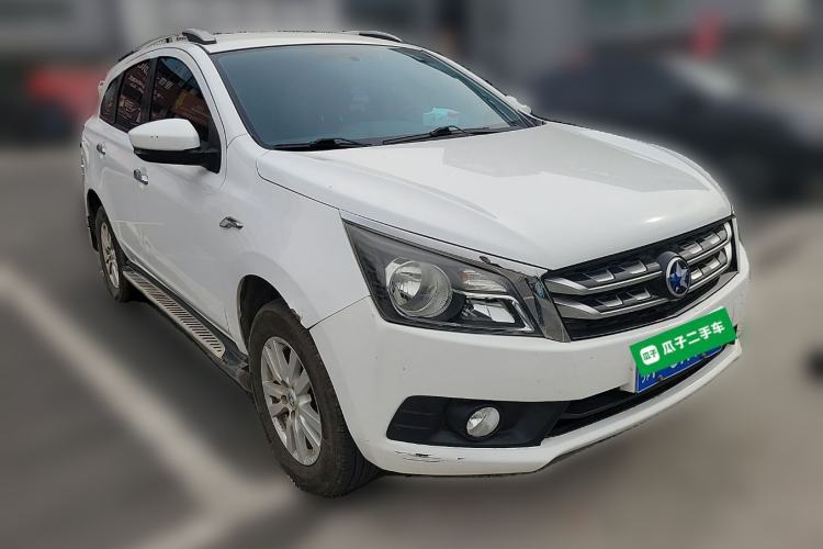 Used Venucia T70 2016 1.6L Manual Ruixing Edition
