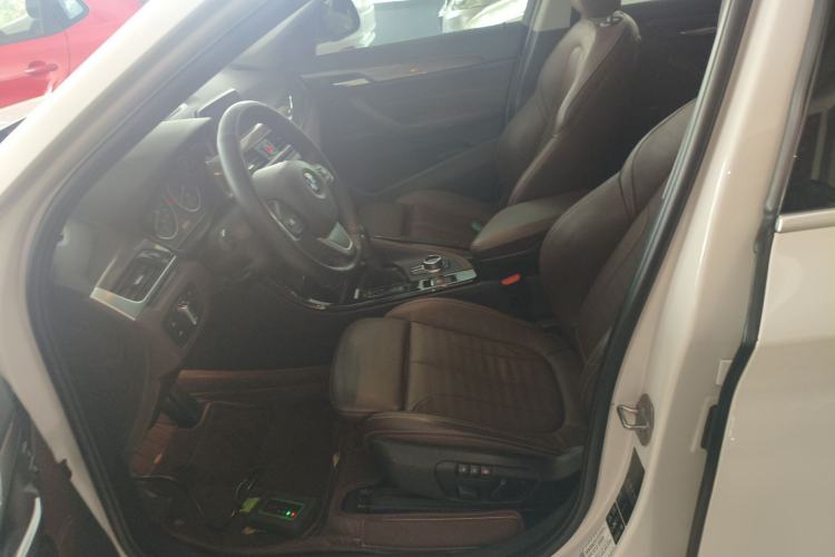 Used BMW X1 2018 xDrive20Li Luxury Edition Left Front Seat