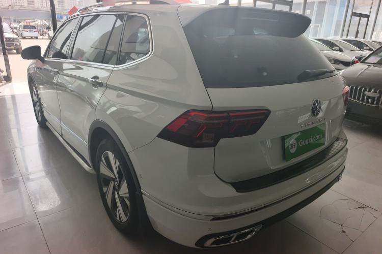 Used Volkswagen Tiguan L 2023 Restyled 330TSI Automatic Two-Wheel Drive R-Line Enhanced Comfort Version Rear Left 45 Deg