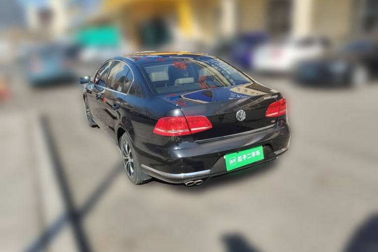 Used Volkswagen Magotan 2015 Facelift 1.8TSI Luxury Model Rear Left 45 Deg