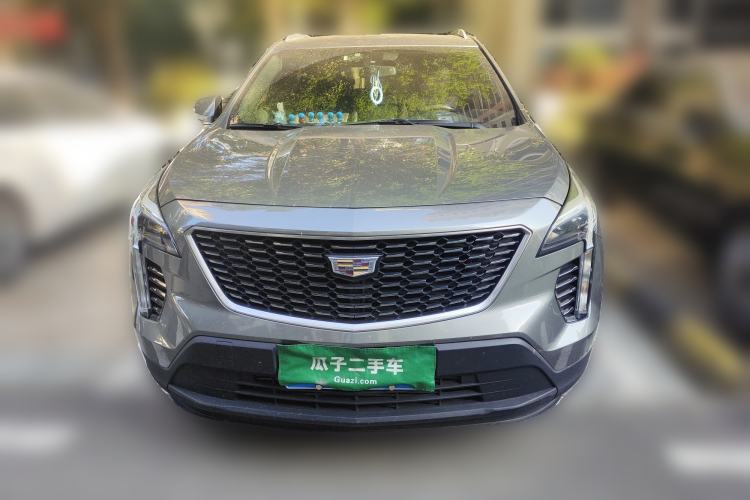 Used Cadillac XT4 2018 28T Two-Wheel Drive Tech Version