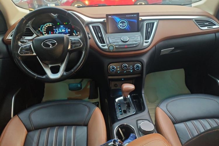 Used Soueast DX7 2015 1.5T Automatic Luxury Model