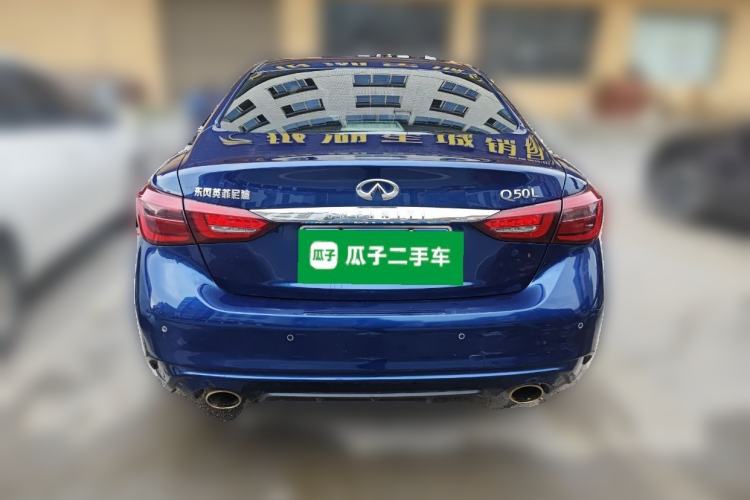 Used Infiniti Q50L 2018 2.0T Enjoyment Version China VI Standard
