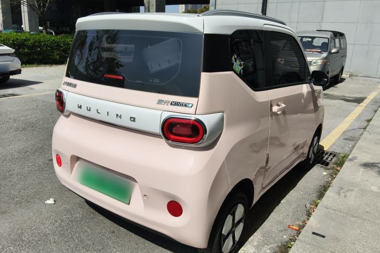 Used Wuling Hongguang MINIEV 2024 3rd Generation 215km Advanced Version Rear Right 45 Deg