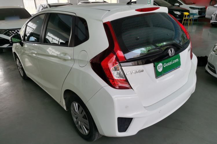 Used Honda Fit 2016 1.5L LXS CVT Comfort Sunroof Version Rear Left 45 Deg