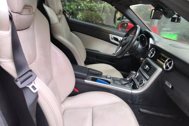 Used Mercedes-Benz SLK-Class 2011 SLK 200 Fashion Model